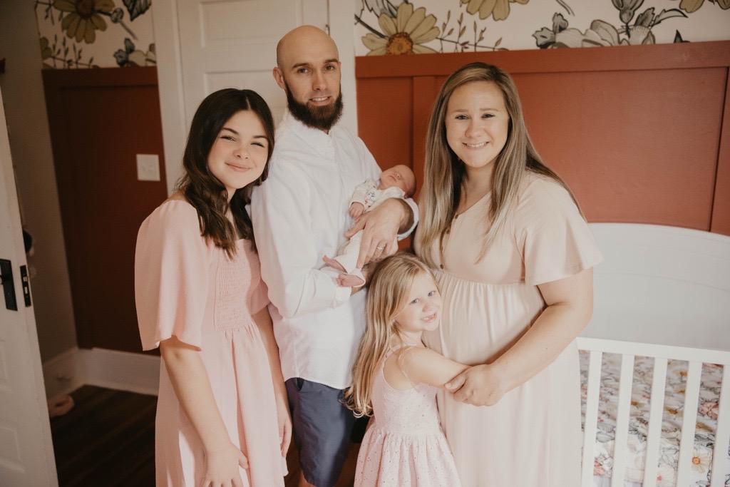 Allie Banks with family